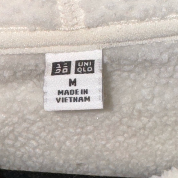 Uniqlo Cream matching zip-up and jogger set - Picture 4 of 4